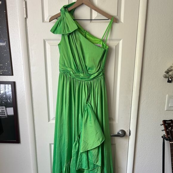 Mac Duggal Asymmetrical Bow One Sleeve Long Dress Green size 6 - Picture 4 of 14